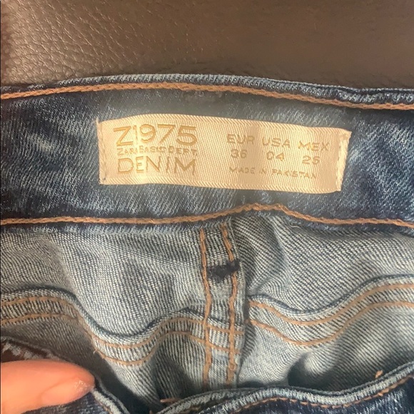 Zara jeans - Picture 4 of 5